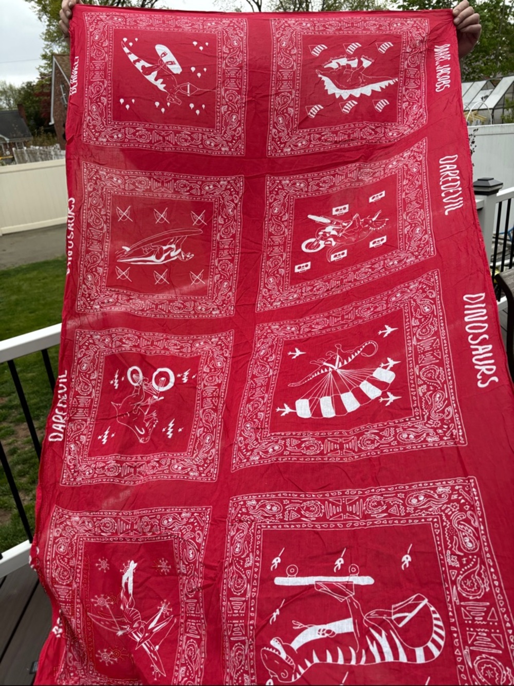 Marc Jacobs Red Graphic DINOSAURS DAREDEVIL Bandana Print Scarf-RARE - Picture 6 of 9